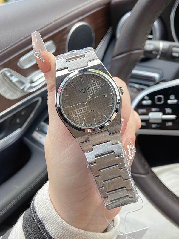 ブランド時計角部分ディテール